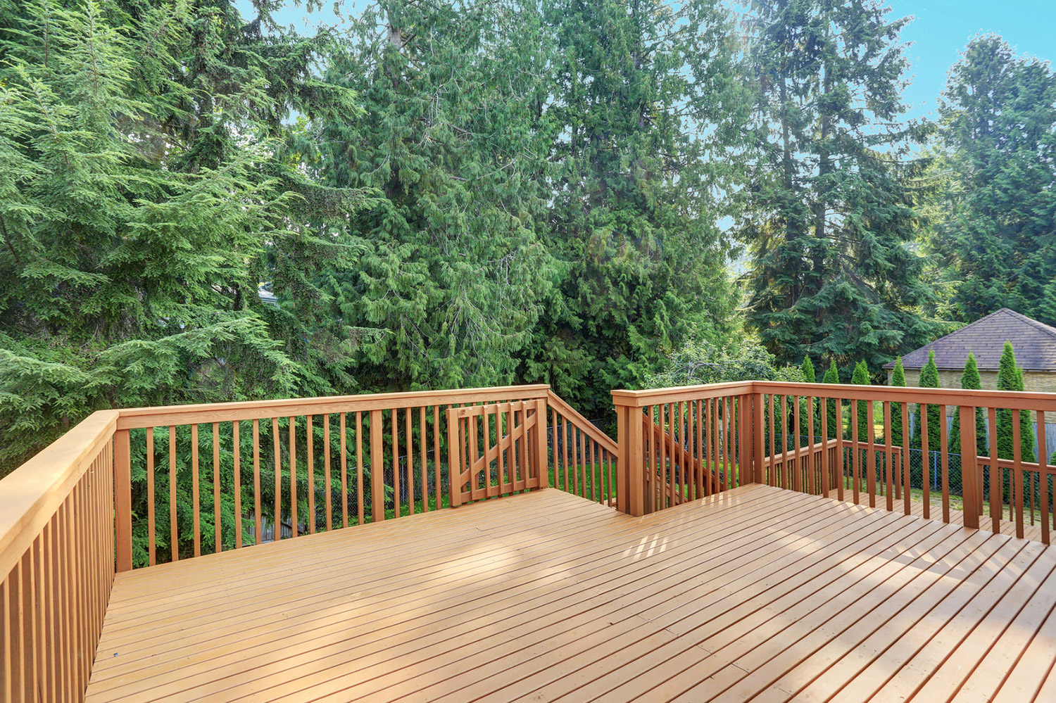 MultiLayered Deck Multilevel Deck Sunken Deck and Landscape Planning Manulock Construction
